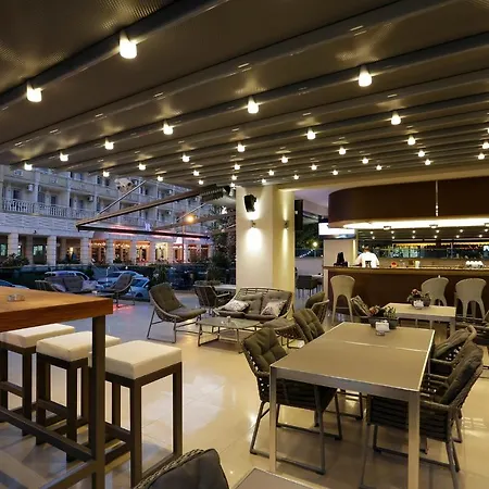 酒店 Aurasia Design 马尔马里斯