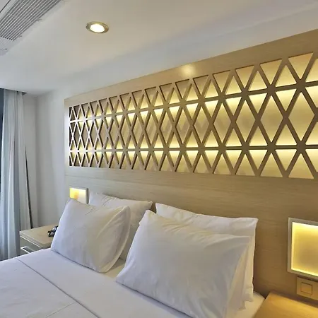 Aurasia Design Otel 3*