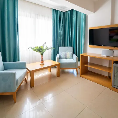 Aurasia Design 马尔马里斯