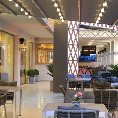 Aurasia Design 酒店 马尔马里斯