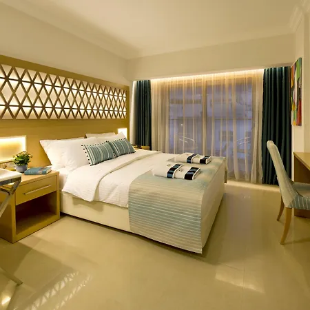 酒店 Aurasia Design