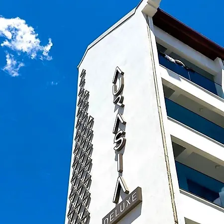 Aurasia Design Hotel 3*