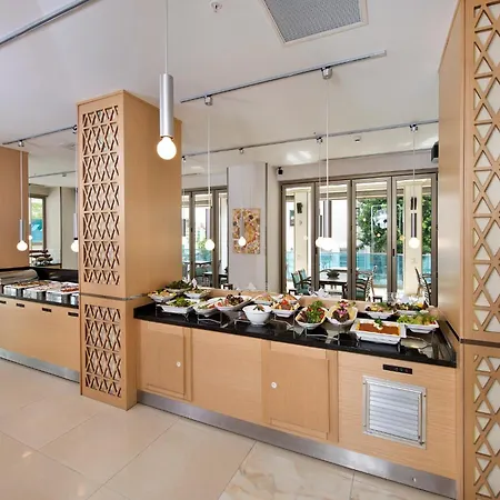 Aurasia Design 3* 马尔马里斯