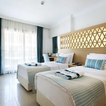 Hotell Aurasia Design 3*